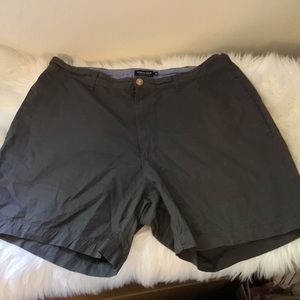 Southern Marsh Shorts | Size 34 | EUC